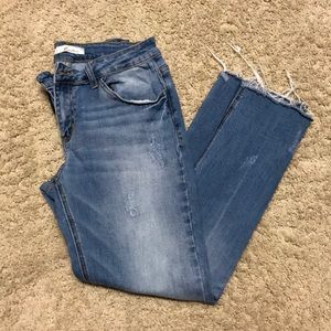 KanCan Boyfriend Cut Jean